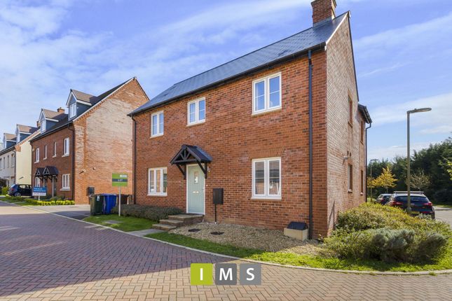 4-bed detached on 10 Cooper Close, Bicester, £560,000