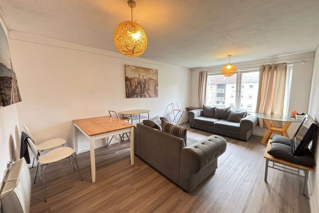 35 St. Mungo Avenue, G4, Lanarkshire photo 2