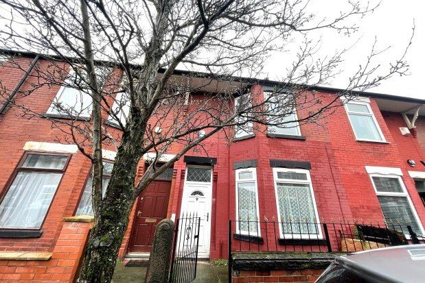 Thumbnail End terrace house to rent in Ealing Avenue, Manchester
