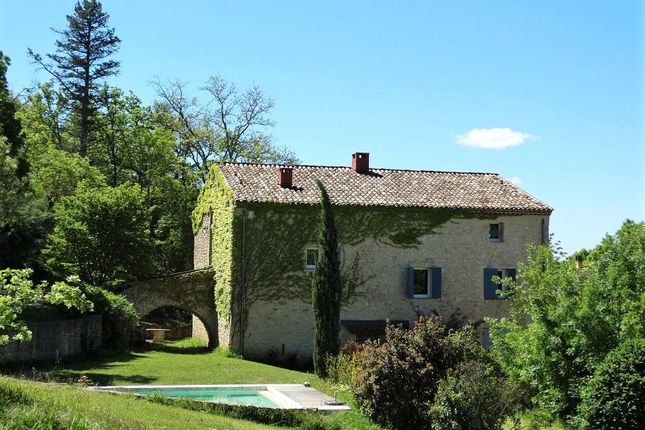 Thumbnail Property for sale in Luberon, 84560 Ménerbes, France