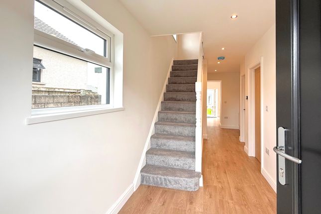 24 Croft Goch Road, Bridgend photo 2