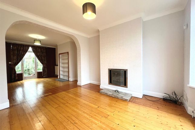 70, Brooklawn Drive, Didsbury photo 3