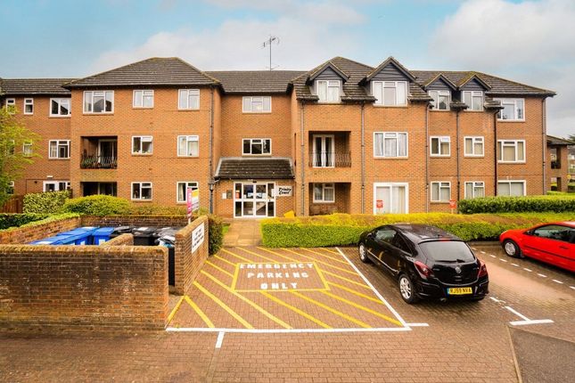 Thumbnail Flat for sale in Trinity Court, Wethered Road, Marlow, Buckinghamshire