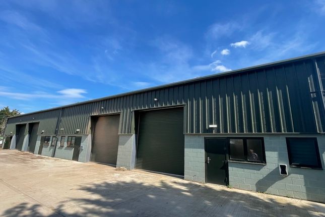 Warehouse to let in Unit 6-9, Guinness Park Farm, Leigh Sinton, Malvern, Worcestershire
