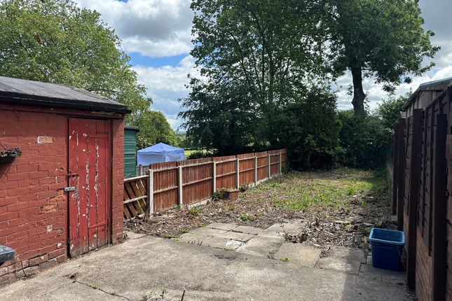 64, Bradgate Lane, Rotherham photo 5
