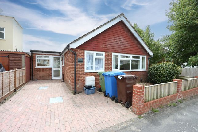 Thumbnail Bungalow to rent in Connaught Road, Aldershot, Hampshire