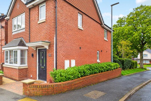 3-bed detached on Moss Bank Road, St Helens, £285,000