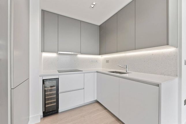Flat for sale in Carrera Tower, 1 Bollinder Place, Old Street