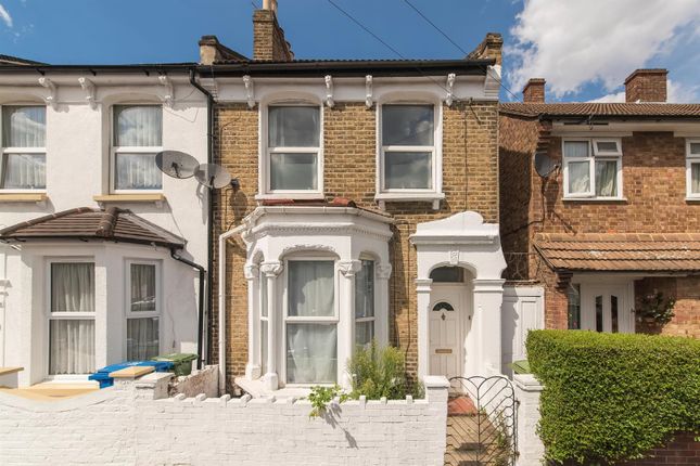 Terraced house to rent in Fenham Road, London