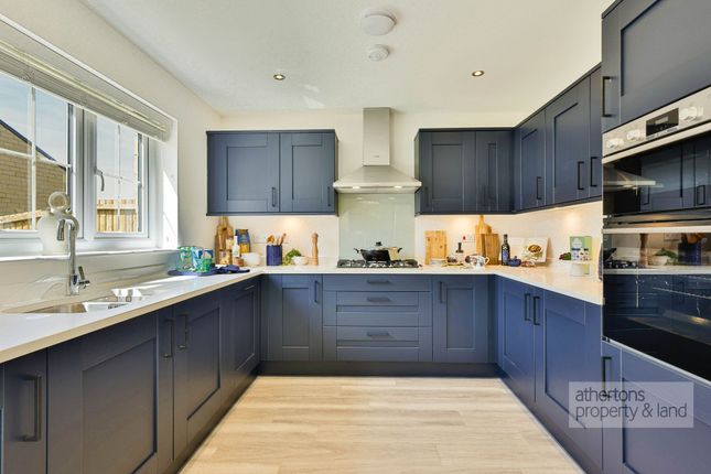 17 Meadow View Close, Burnley photo 4