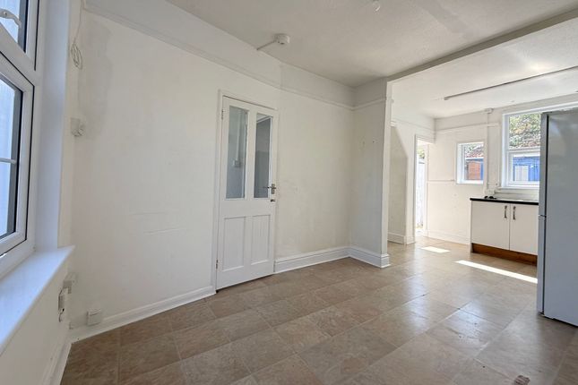 16a Fish Strand Hill, Falmouth photo 2