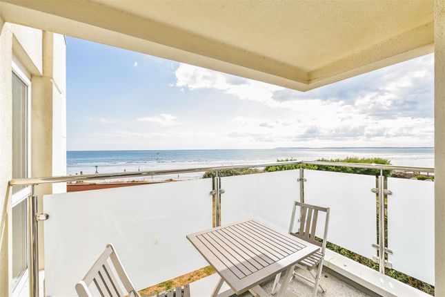 43 Seagate Court, Shore Road, Chichester photo 3