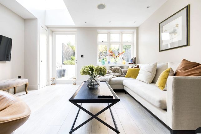2-bed flat on Flat 1, 45, Pilgrims Lane, London, £1,500,000