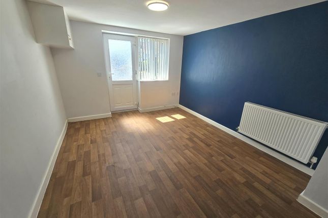 123d, New Cheltenham Road, Kingswood photo 2