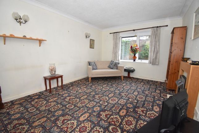 36 Homecourt House, Bartholomew Street West, Exeter photo 4