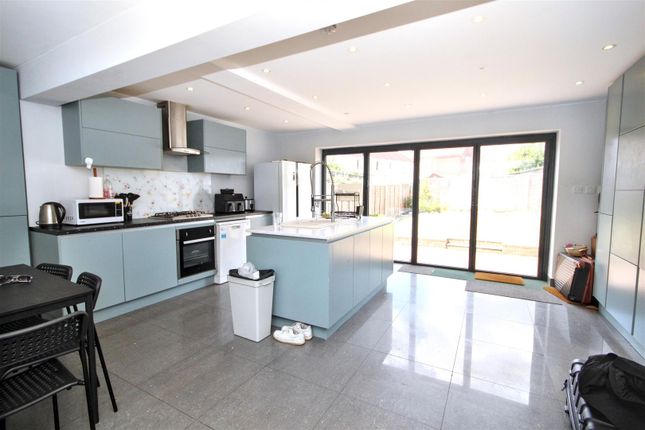 7, Gloucester Road, Guildford photo 2