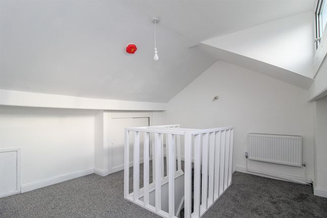 Terraced house for sale in Oakes Street, Wakefield