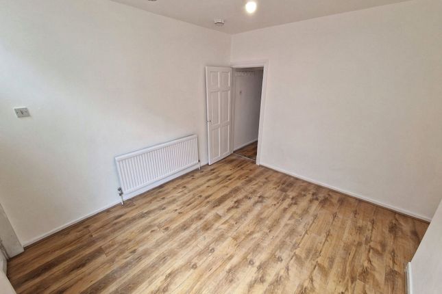 74 Berners Street, Leicester photo 2