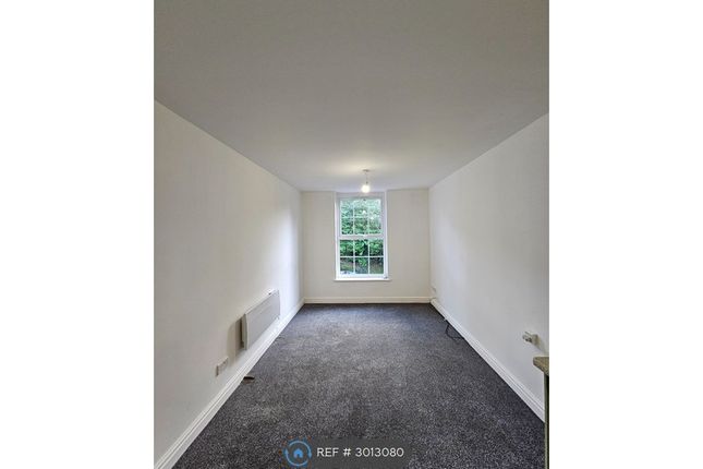 Flat, Chorcliffe House Hollinshead St, Chorley photo 4