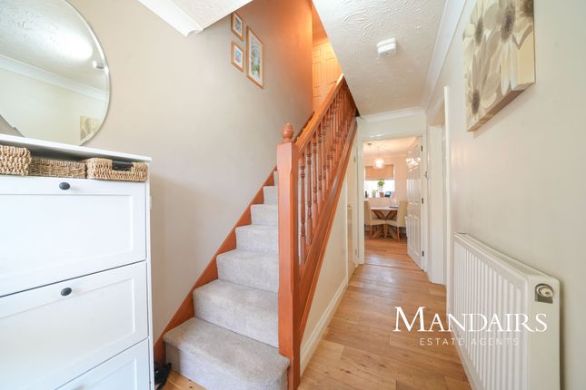 6 Alvis Drive, Peterborough photo 2