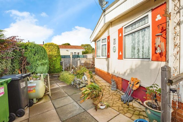 87 Sunnyhaven Park, Llandrindod Wells photo 2