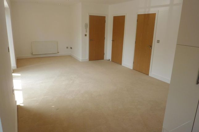 4 Urban Cross, Sutton Road, St Helens photo 3