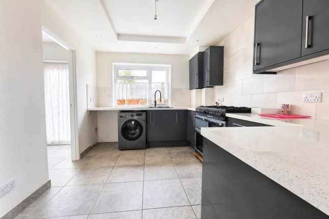 46, Tythe Road, Luton photo 5