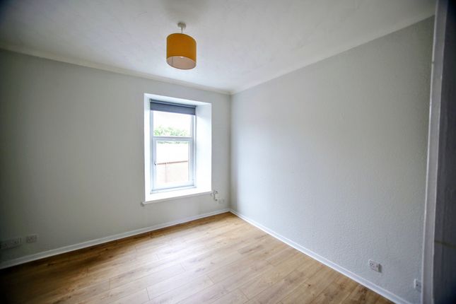 Sunnyside Road, Coatbridge, ML5 3DG photo 2