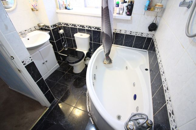 Terraced house for sale in Johnson Road, Hounslow
