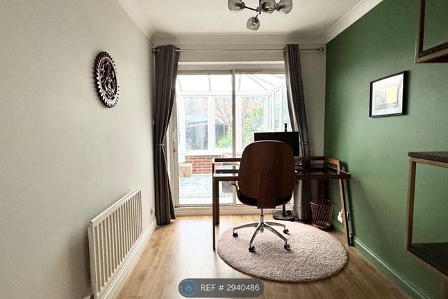 Elmer Cottages, Guildford Road, Fetcham, Leatherhead photo 4