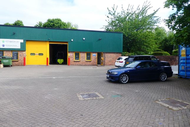 Thumbnail Industrial to let in Pipers Lane Industrial Estate, Thatcham