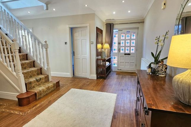Castledene, Victoria Road, Bolton photo 3