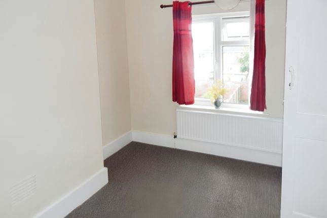 85, Bowbridge Road, Newark photo 3