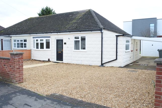 Bungalow to rent in Gorse Road, Grantham NG31