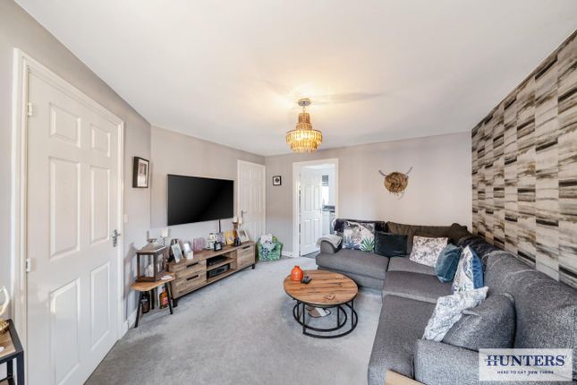 16, Hornbeam Close, Selby photo 4