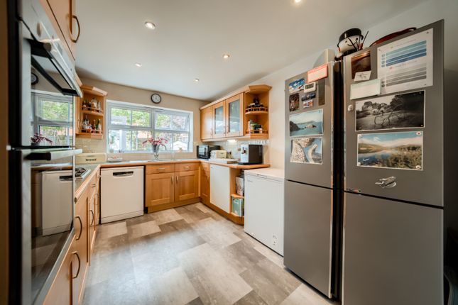 9, Spiers Court St. Laurence Way, Bidford-on-Avon, Alcester photo 4