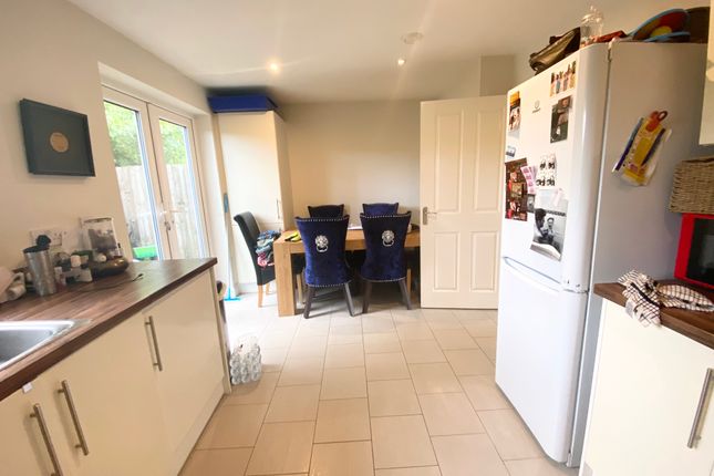 Chesswood Road, Worthing photo 4