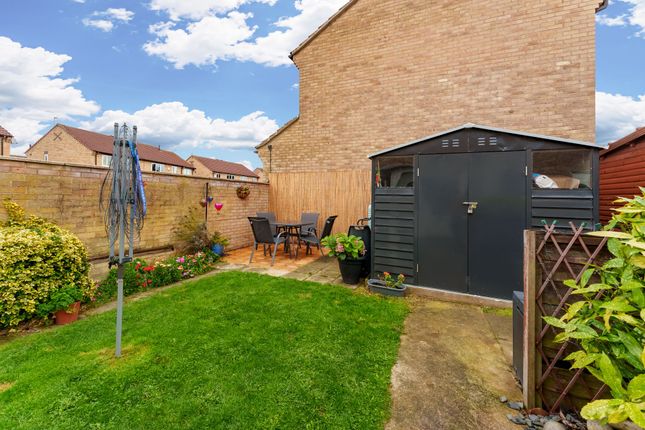 1 Bradley Drive, York photo 4