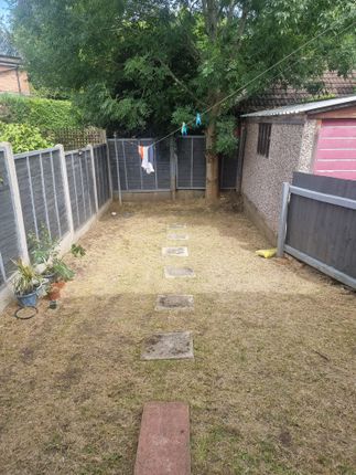 111, Lodge Hill Road, Birmingham photo 3
