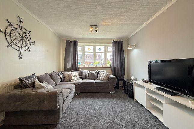 12, Crummock Close, Bolton photo 2