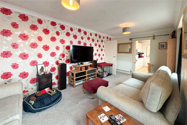 5, Whiteland Rise, Wiltshire photo 3