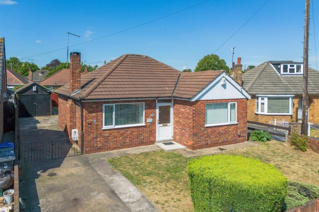 2-bed bungalow on Mossdale Close, Doncaster, £200,000