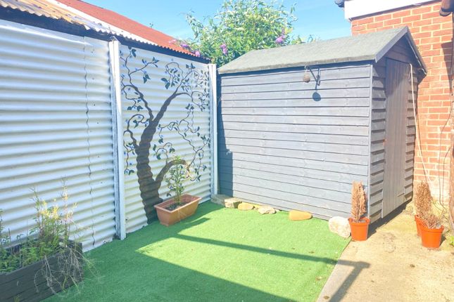 Flat A,, 4 Treeside Avenue, Southampton photo 3