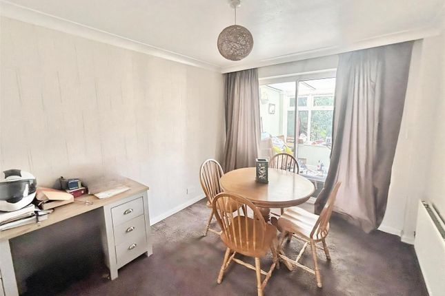 71, Coleridge Drive, Leicester photo 3