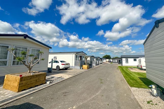 Mobile/park home for sale in Ledale Mobile Home Park, Clayton Le Dale, Ribble Valley