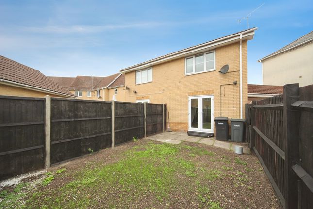 Morgan Close, Luton photo 2
