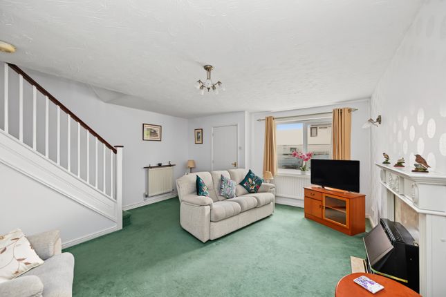 Ridge Drive, Rugby photo 3