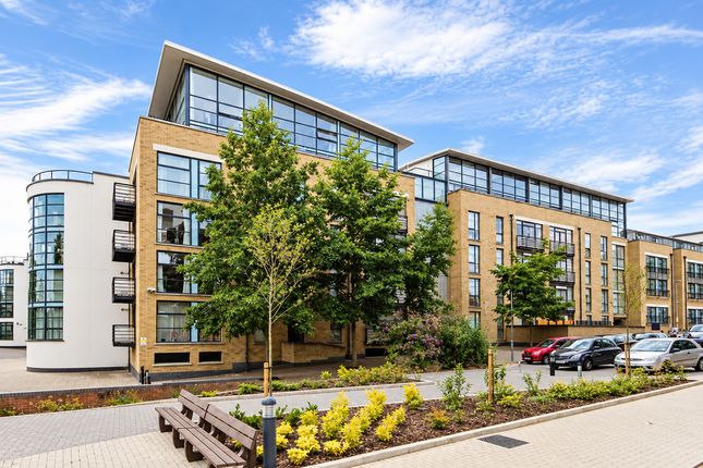Flat Apartment 46, 1, Goat Wharf, London photo 3