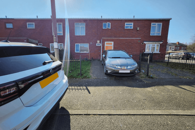 5-Bedroom Terraced House Investment Opportunity.