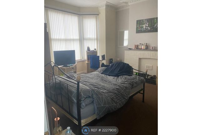 Room to rent in Brackenbury Road, Preston